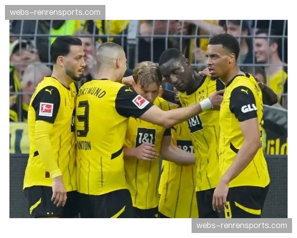 勒沃库森3-1逆转多特蒙德，德甲不败纪录延续至35场